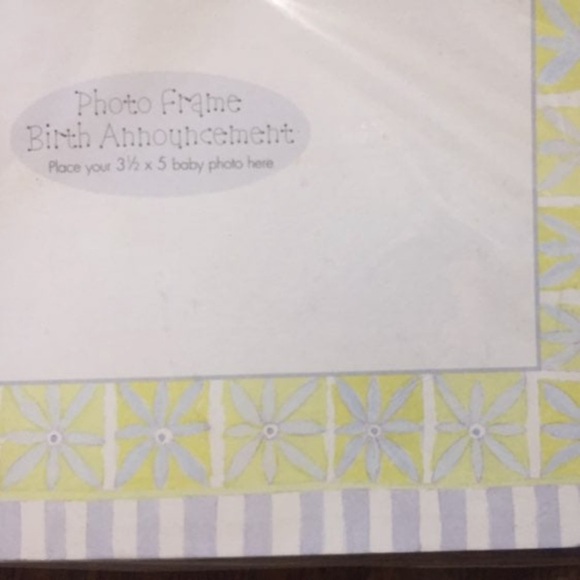 FREE Baby Boy Photo Frame (FREE with a $10 purchase, just add to your bundle) - Picture 2 of 4